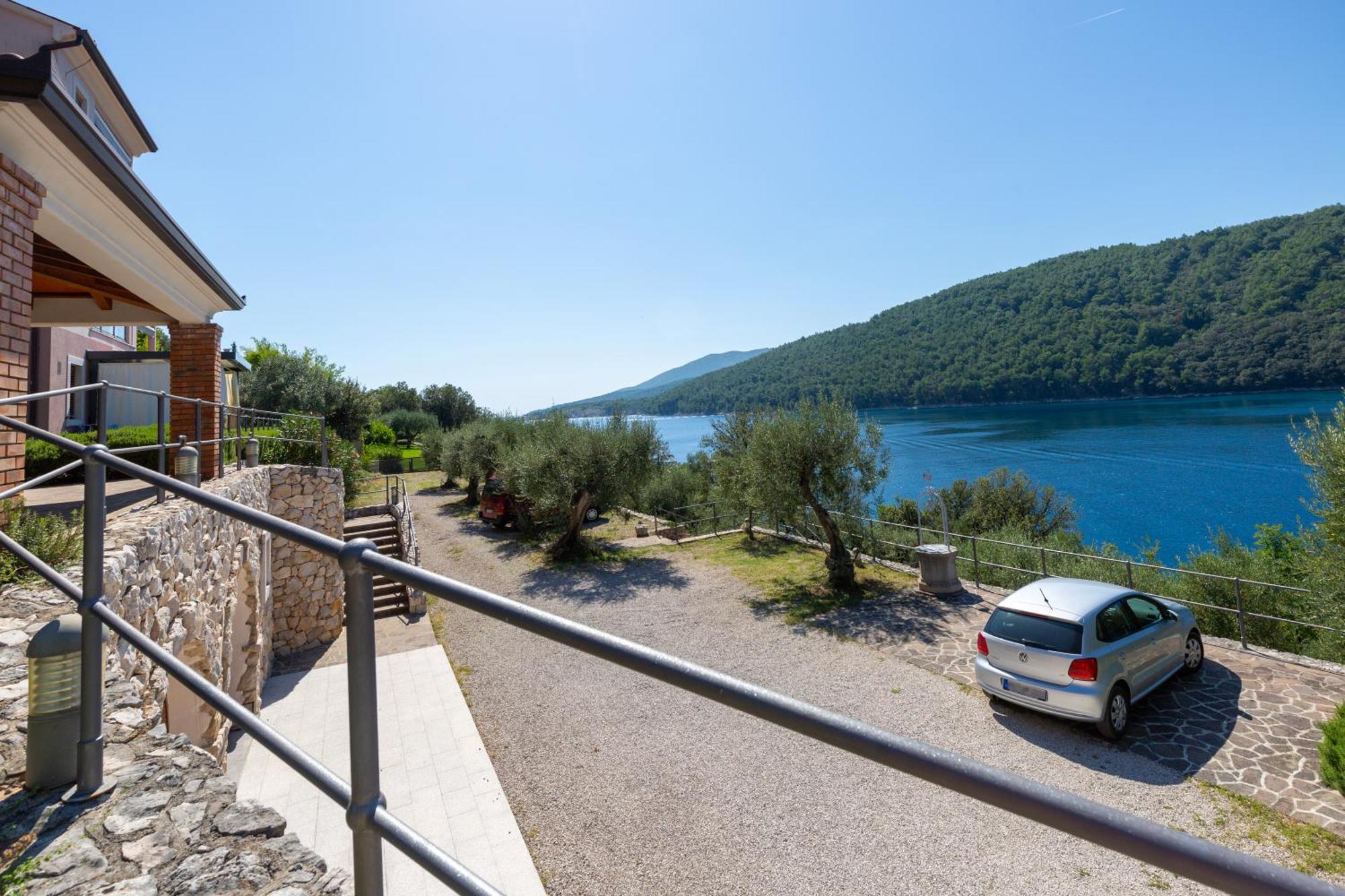 Istria Sea Side Apartment 210 & 209 Labin  Bagian luar foto