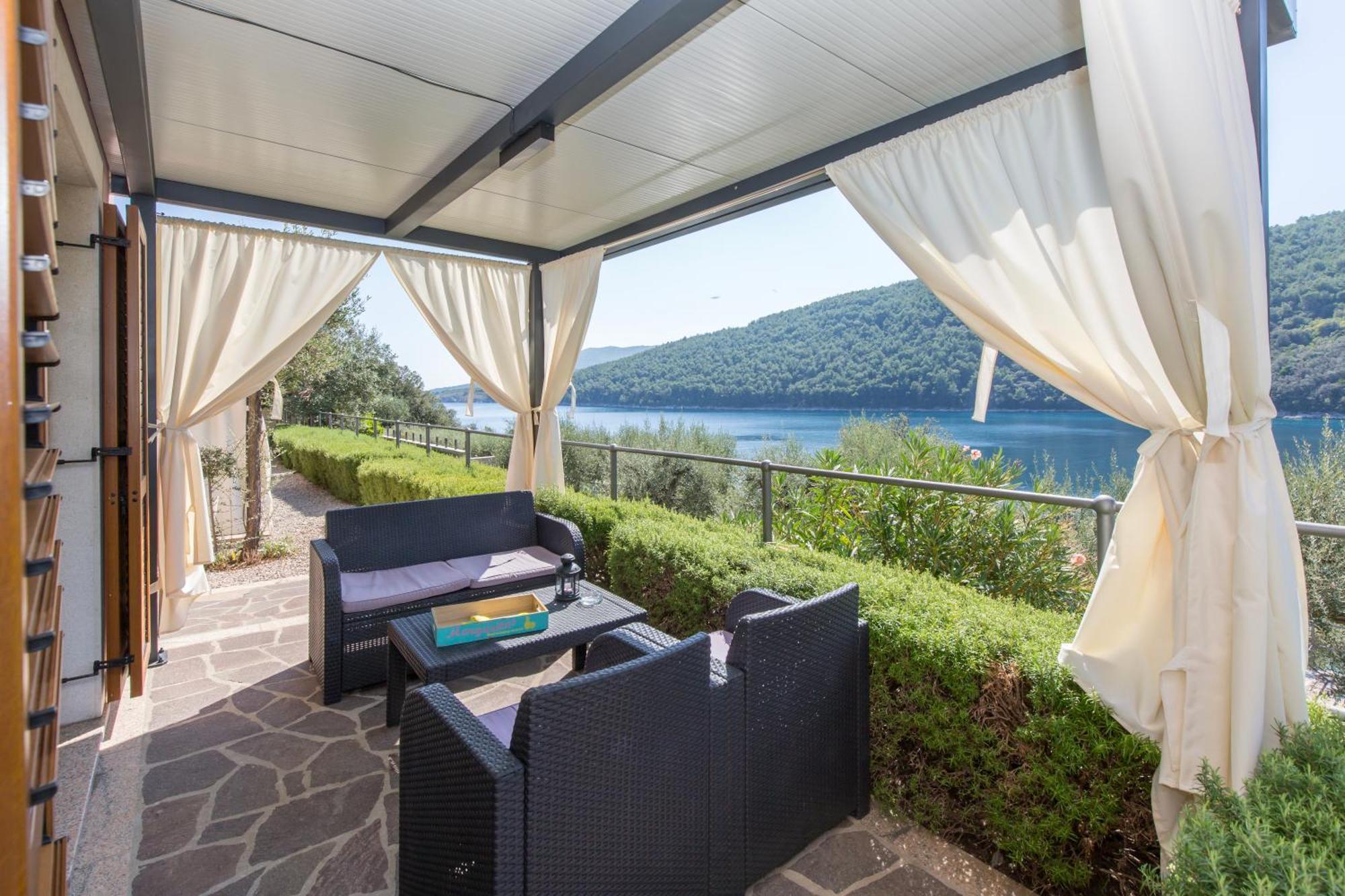 Istria Sea Side Apartment 210 & 209 Labin  Bagian luar foto