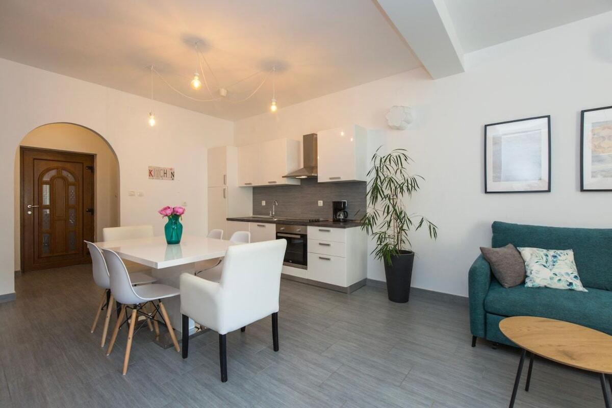 Istria Sea Side Apartment 210 & 209 Labin  Ruang foto