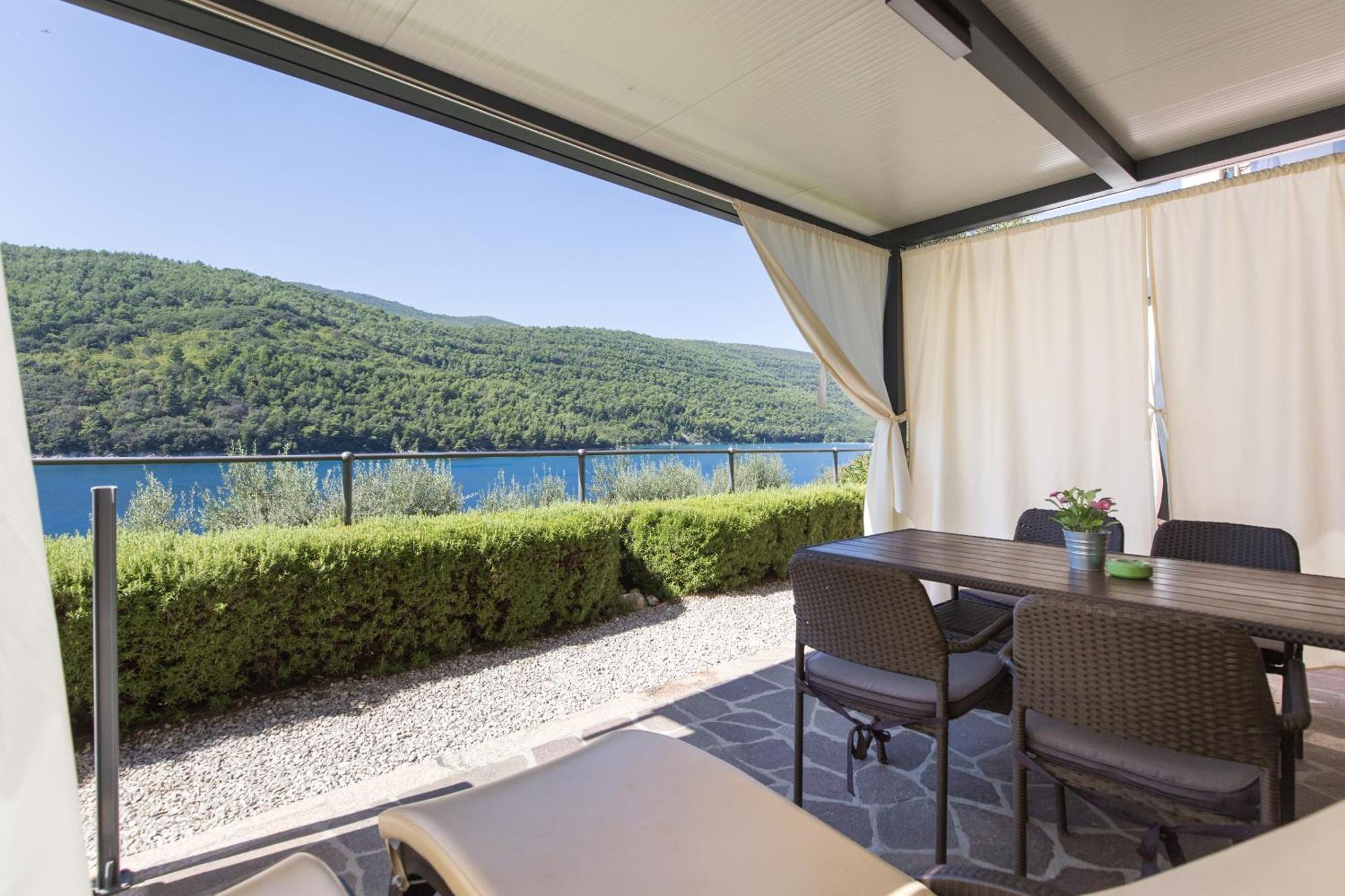 Istria Sea Side Apartment 210 & 209 Labin  Bagian luar foto